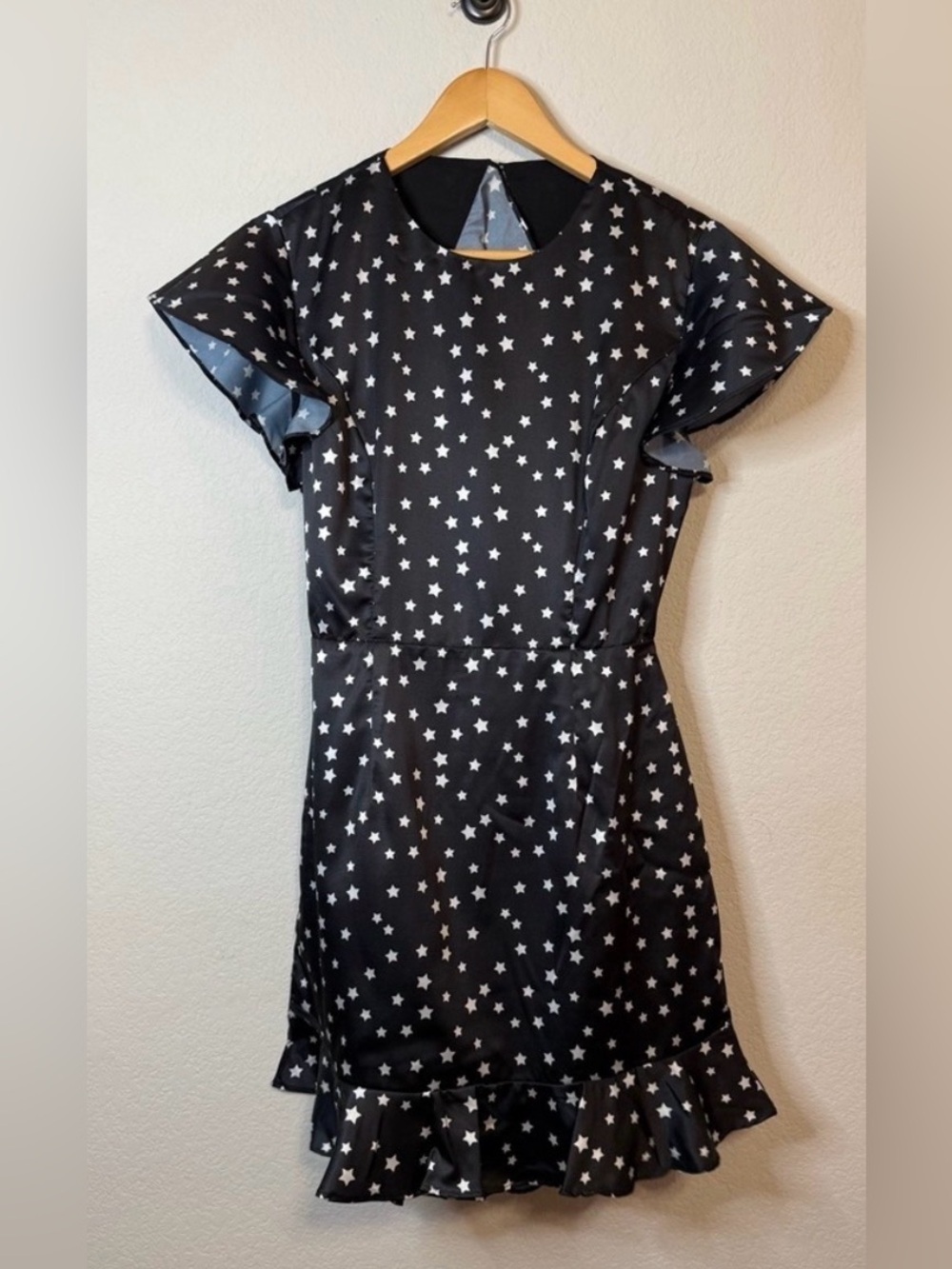 By The Way Claudia Ruffle Open Back Dress Black Star Mini Ruffle Fun Party Sz MD - Picture 3 of 13